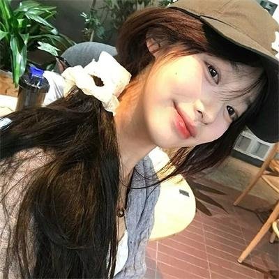 你像上帝一样吻我