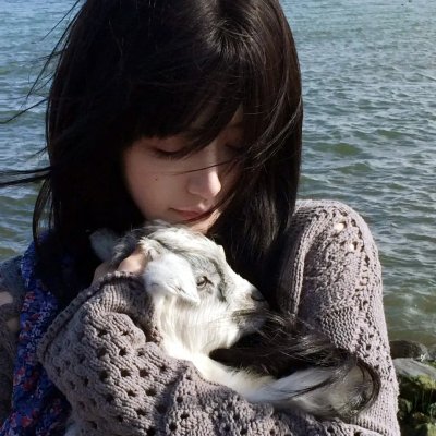 白莲花度假村第一季